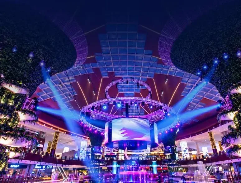 Live entertainment stage with truss ring, 360° LED and lighting, Mall of Qatar Oasis